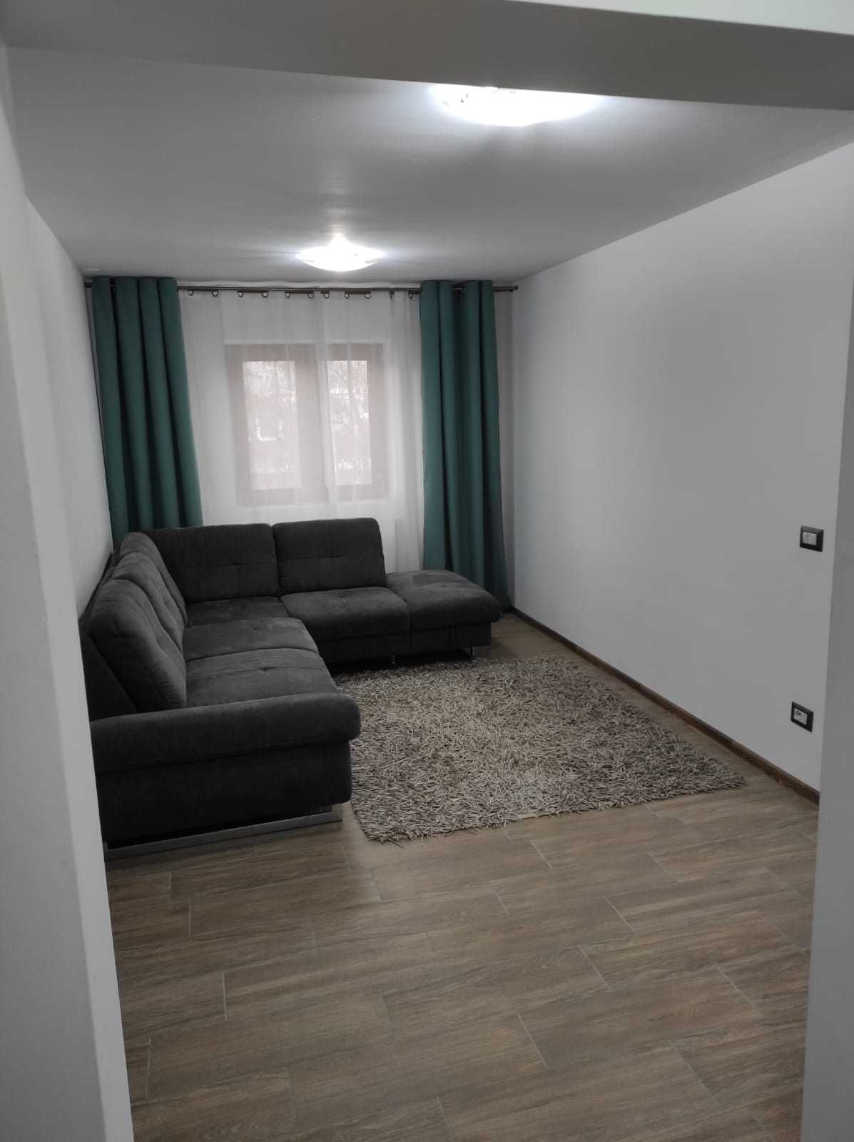 Apartament 3 camere - Zona Stadion - Et. 4