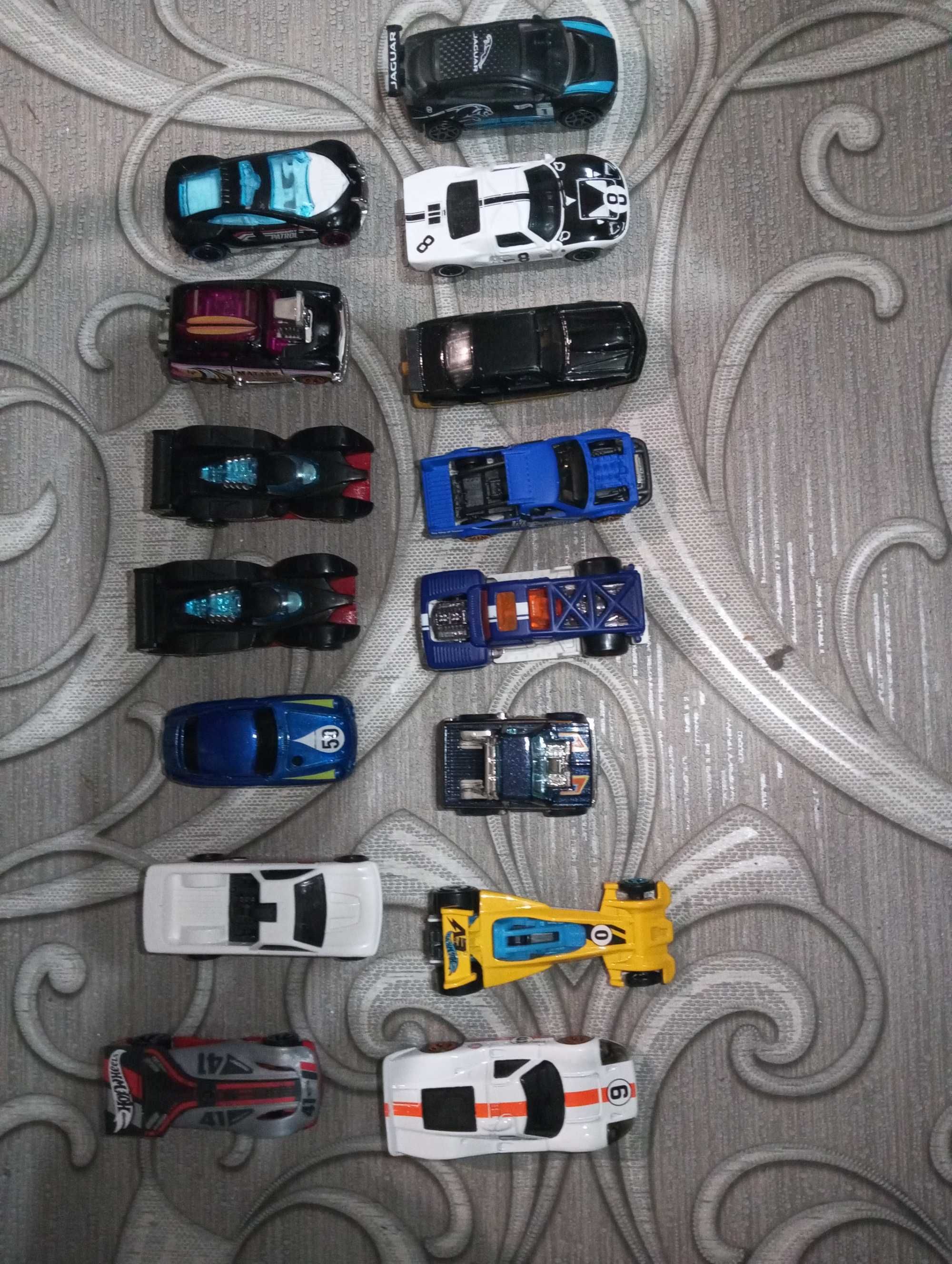 Hot wheels колички Хот вийлс