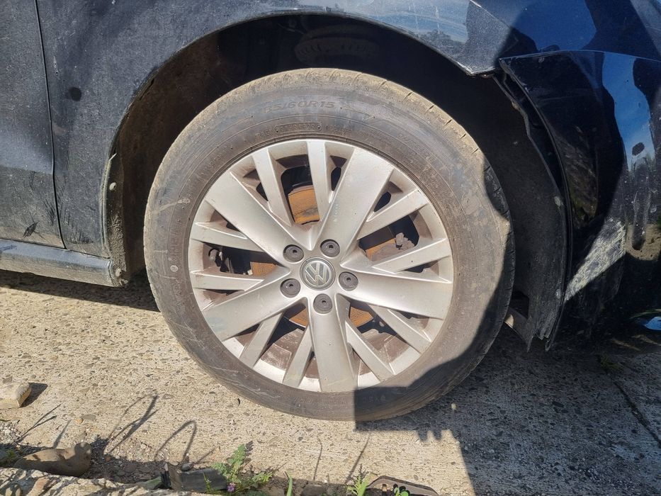 jante 15 volkswagen polo 2015
