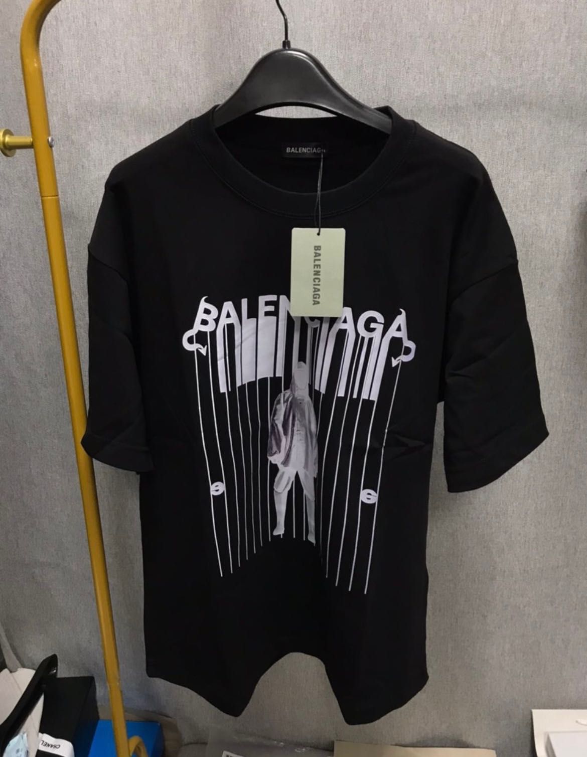 Тениска balenciaga унисекс