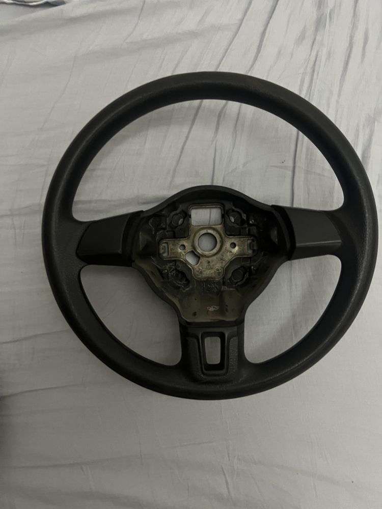 Волан за VW Golf 6