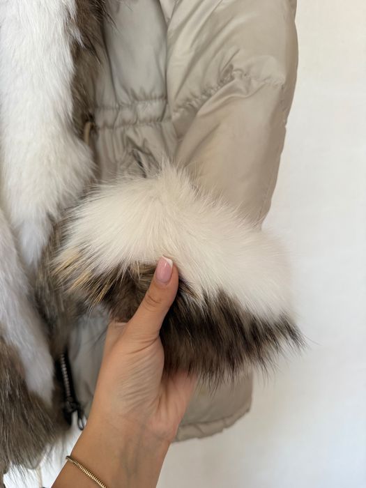 Яке с естествен пух от лисица