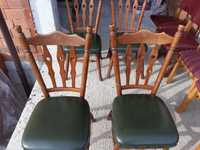 4 Масивни дървени столове с кожа