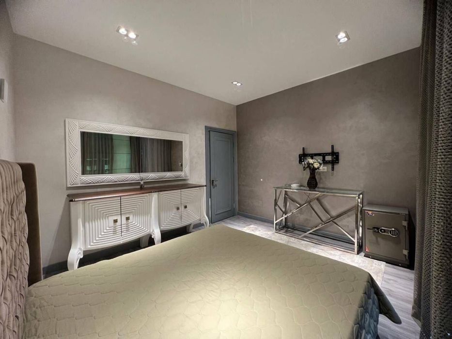 Жк Parisien! Сдается новая 3-х комнатная квартира в элит комплексе!