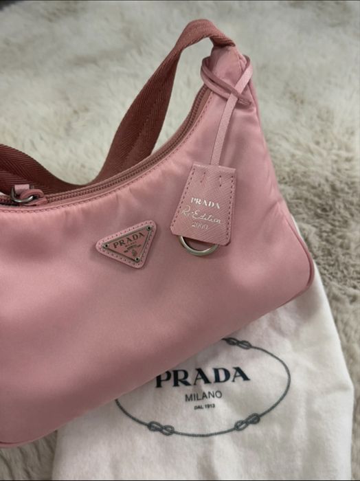 Geanta Prada Re-edition 2000