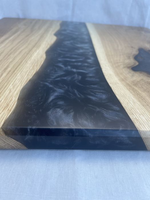 Дъбов плот с епоксидна смола