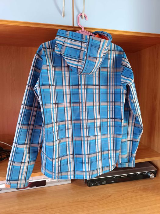 Момчешко яке с качулка ръст 164 см