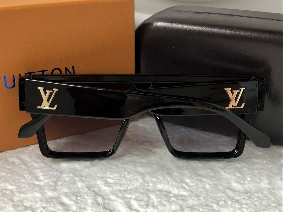 -22% Разпродажба Мъжки слънчеви очила маска 2 цвята