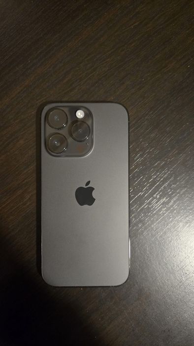 vând IPHONE 14 pro