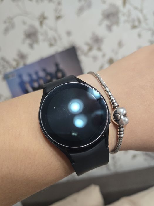 Смарт часовник Samsung Galaxy Watch 4