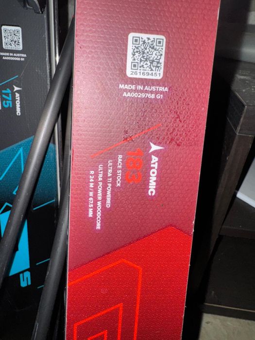 Schiuri Atomic de vanzare