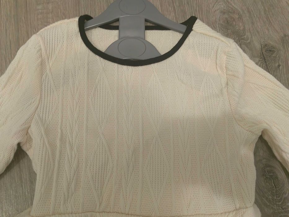 Нова плетена рокля размер 134, цена 20