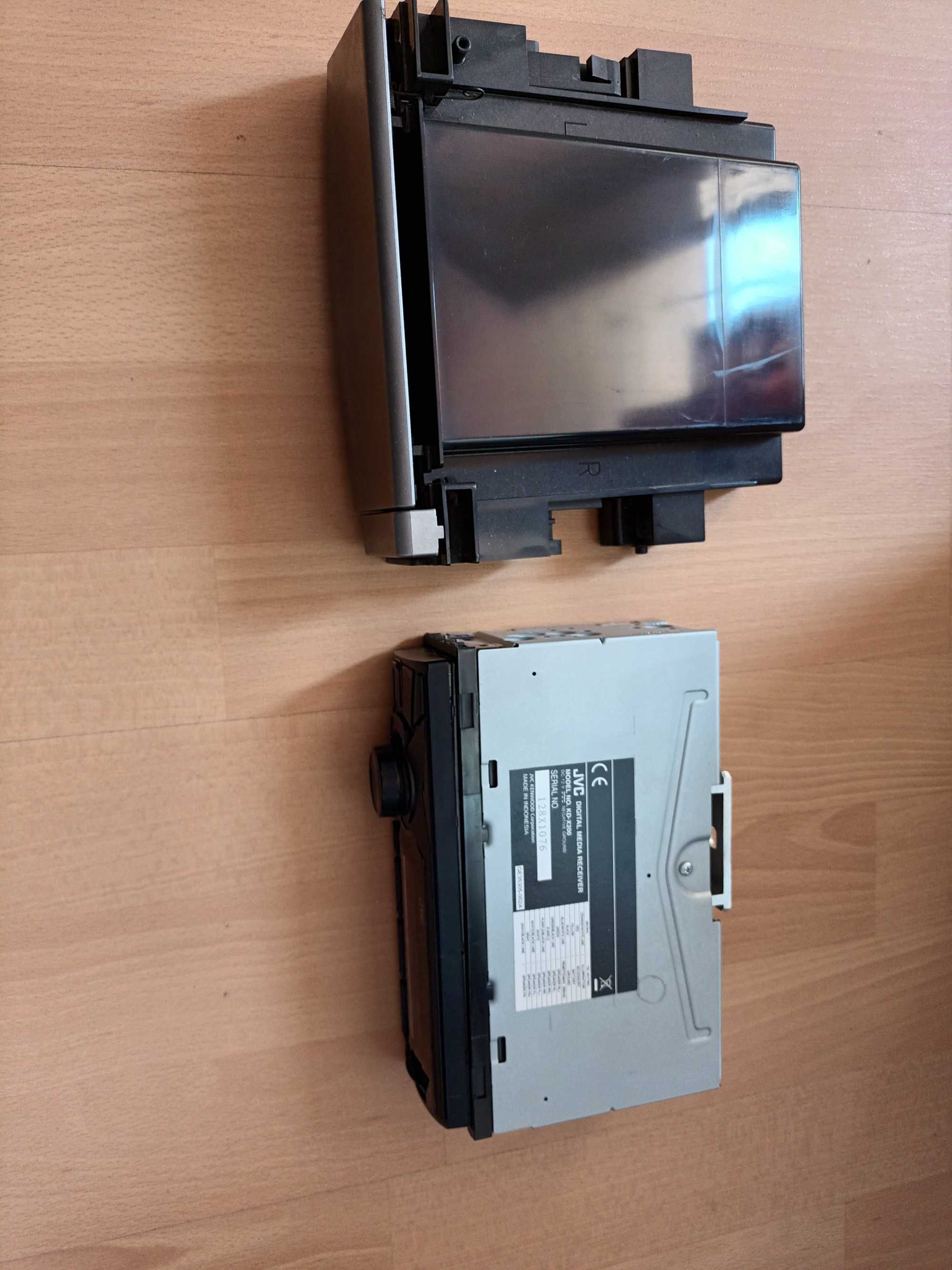 Радио за автомэбил -  JVC оригинално