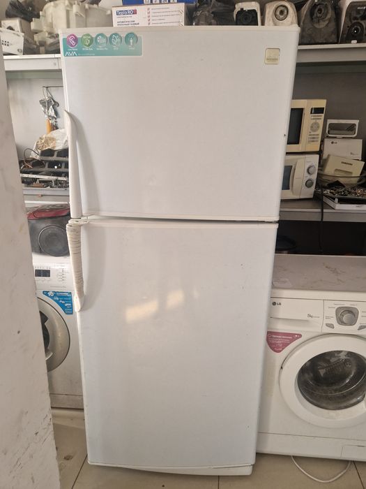 Холодильник Daewoo в отличном состоянии