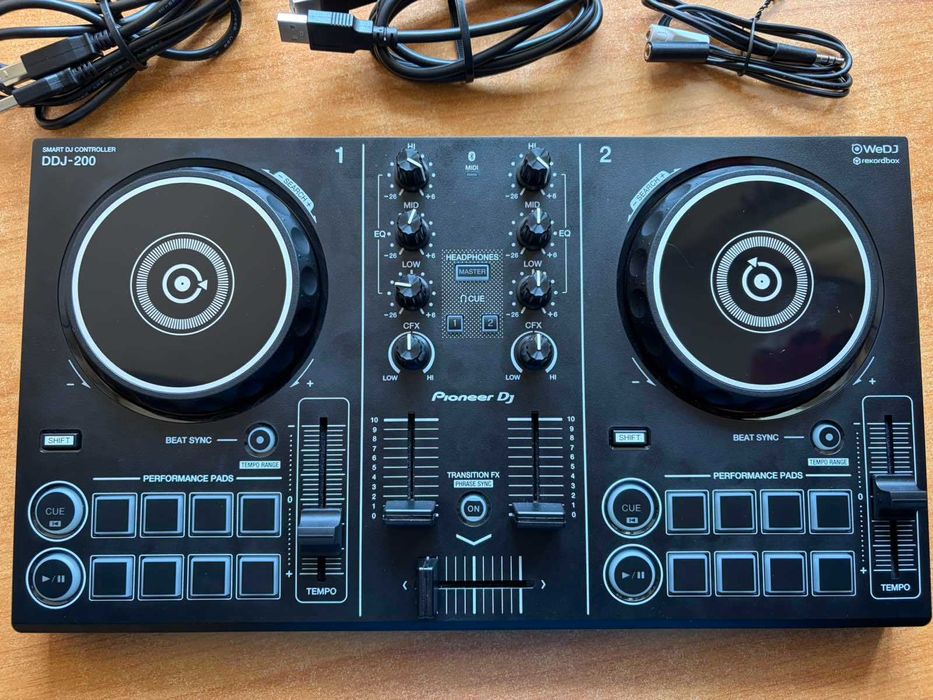 DJ Контролер PIONEER DDJ-200