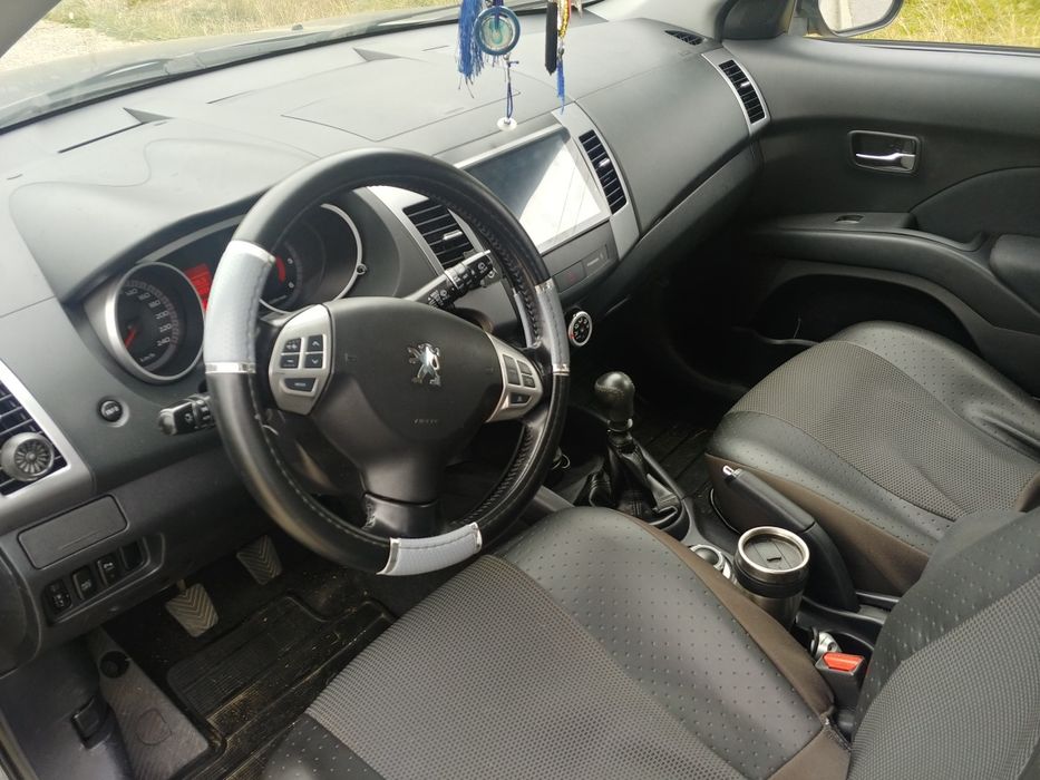Peugeot 4007 Diesel 4x4 7 Locuri