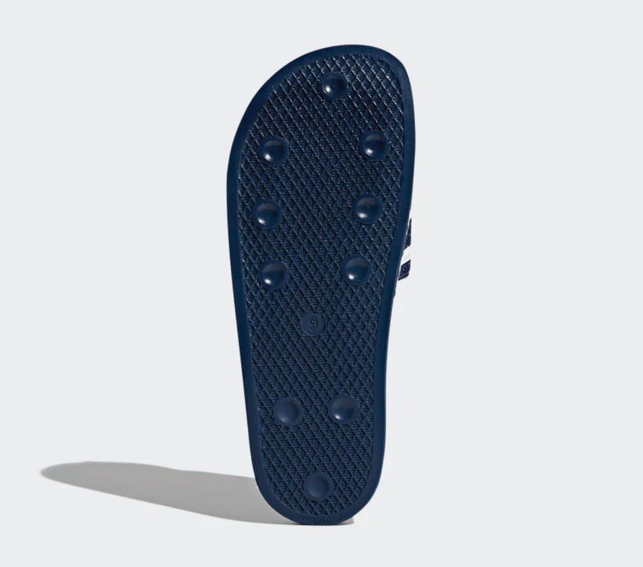 Adidas adilette comfort slides
