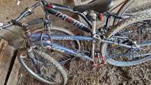 Vând biciclete KTM SI HILL500