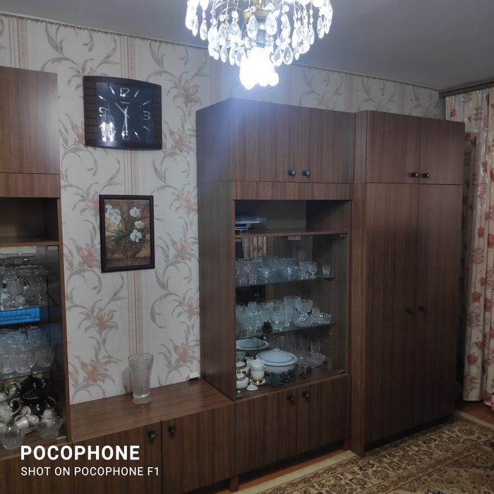 Стенка гарнитур.