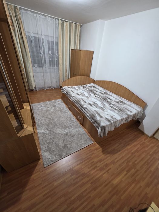Vand garsoniera 27m² confort 1 Pitesti