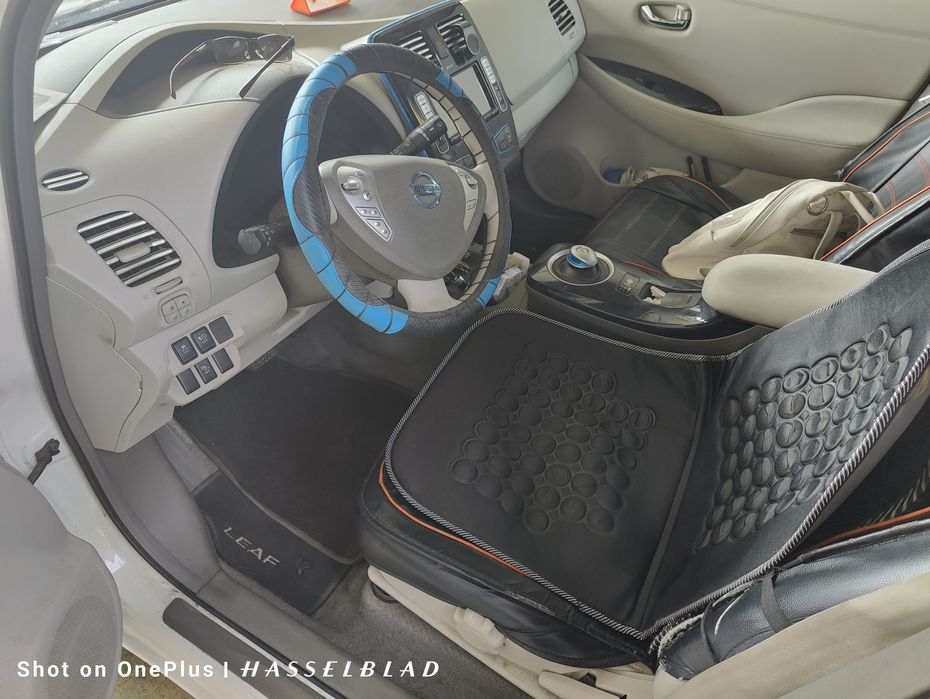 Nissan Leaf 50 Kw пробег 400 км нова батерия electric eco zero emissio