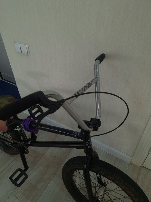 Велосипед трюковой BMX