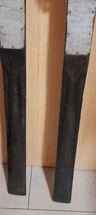 Ретро дървени ски. Марко Костурков ЕМ КА