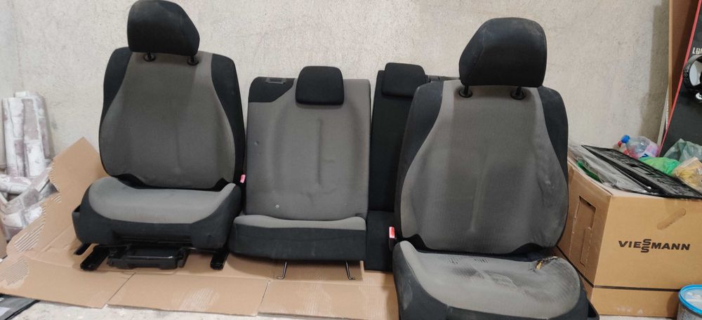 Седалки за Citroen c4 vtr