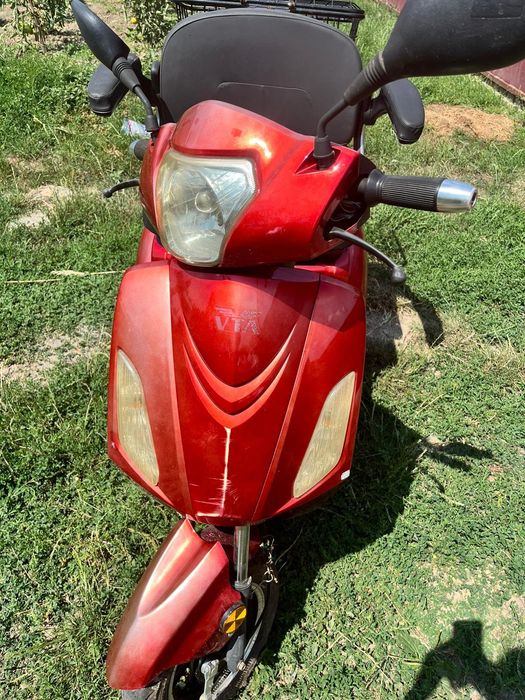 Moped de vânzare