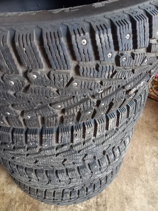 Продам шины зимние