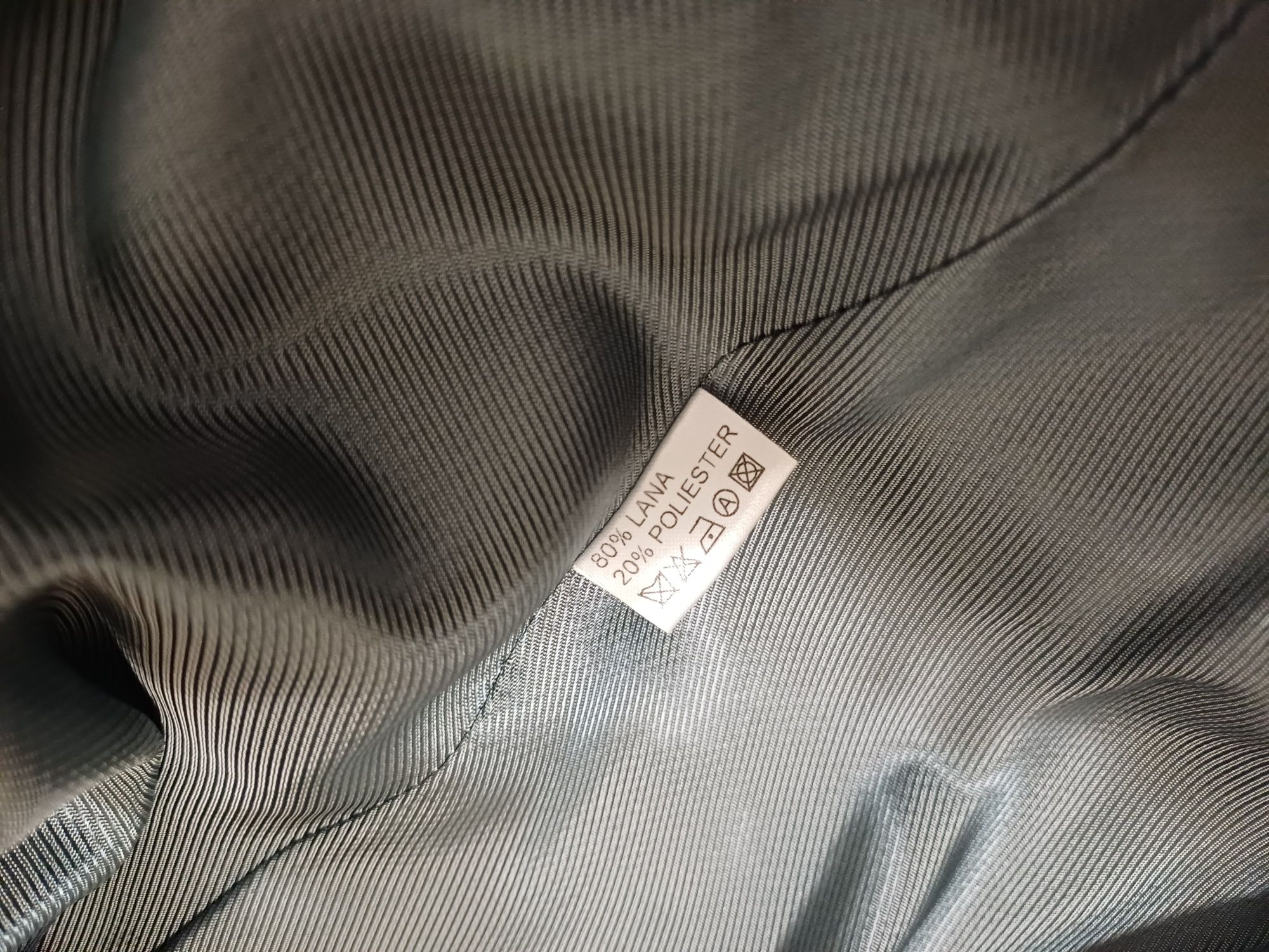 Palton superb 80% lana + blana nat
