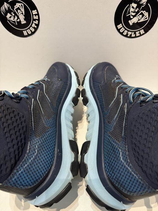 Туристически маратонки HOKA SKY TOA Waterprof VIBRAM .Номер 39.5