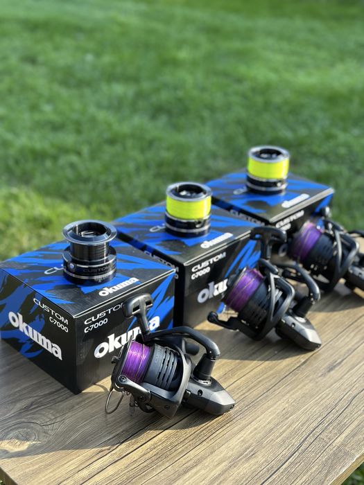 Set Mulinete Okuma Black Custom la cuite + tamburi de rezerva echipat