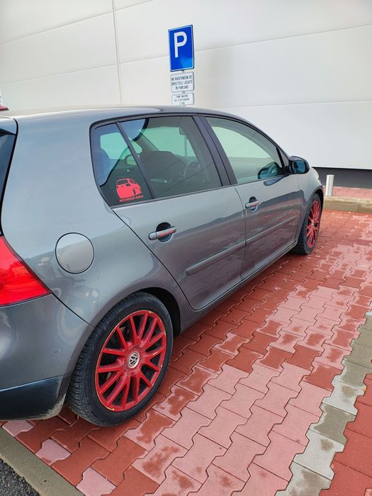 Vând golf 5 2006