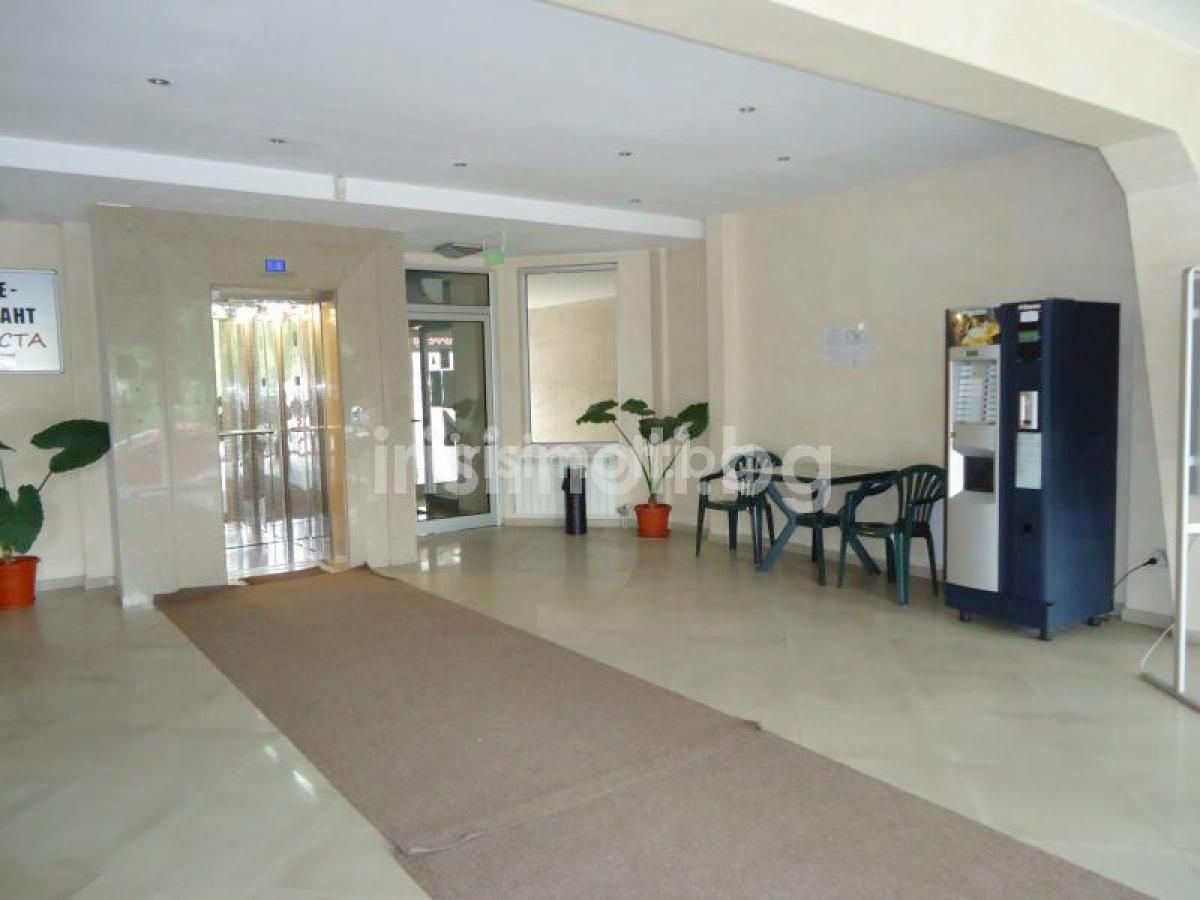 Дава се под наем Офис в София, Център - 62 кв.м за 372 € - Снимка #5