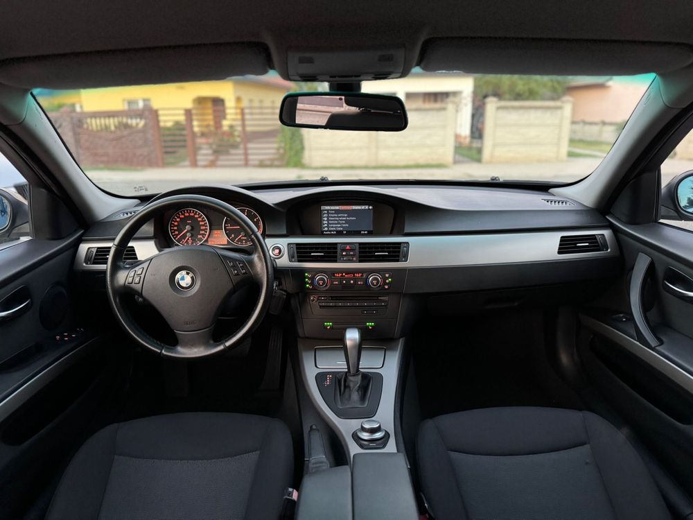 BMW E90 320D 163 Cp Automat / Distributie in Fața 2008