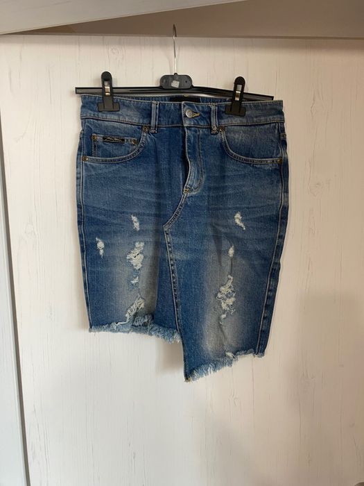 Дънкова пола различни модели