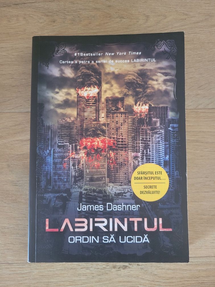 Pachet carti James Dashner Labirintul