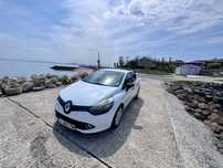 Renault Clio IV , 1.2 бензин,2015г, запазена, обслужена, каско