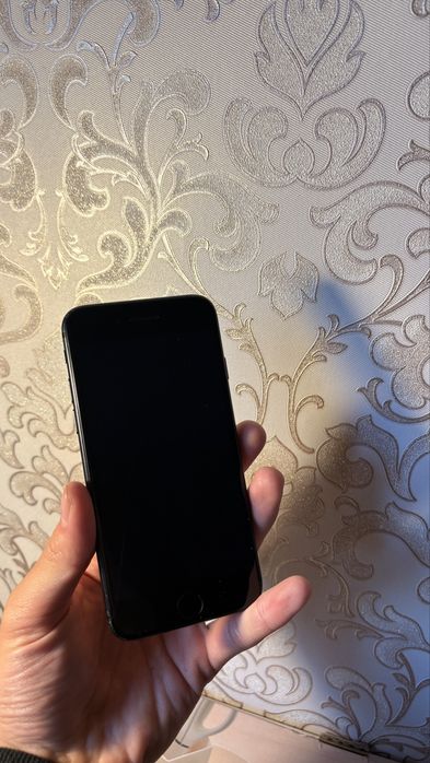 айфон 7 32гб 68%