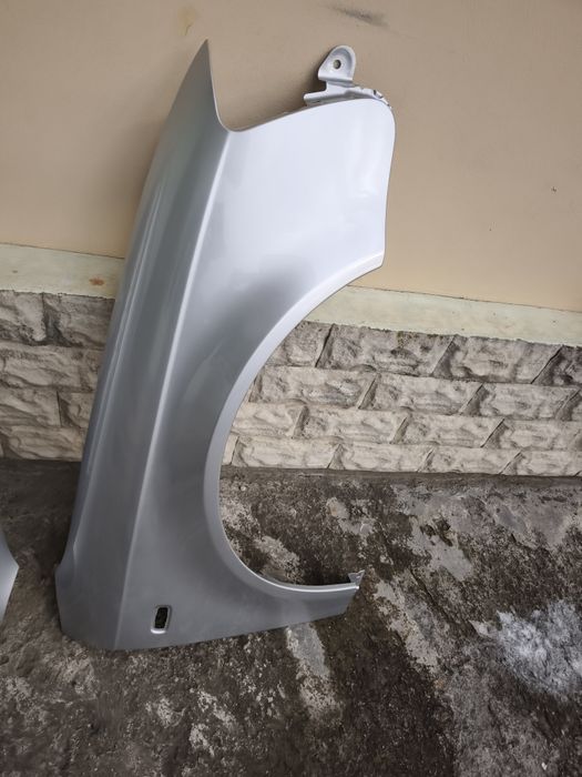 Aripa Audi A4 B7 LY7W