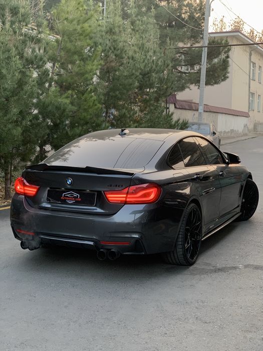 BMW 440 Srochna Sotiladi