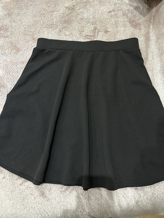 Дамска черна пола