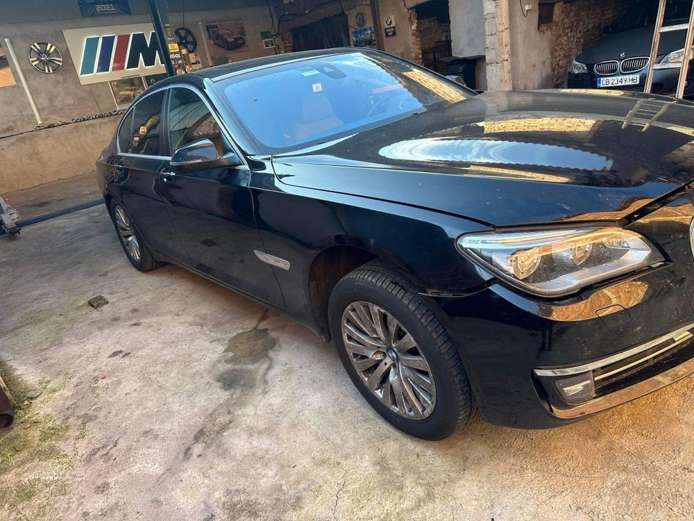 BMW F01 750d xdrive На Части