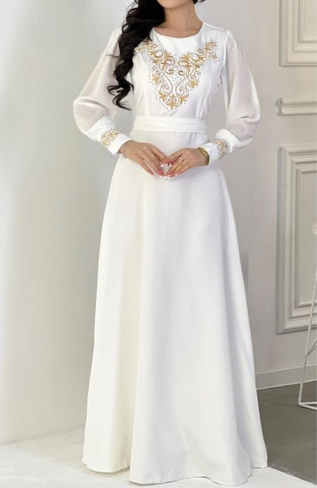 Платье на сырга салу продам