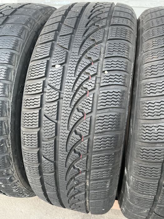 4 бр. зимни гуми 225/55/17 Petlas DOT 4417 2x7 2x5-5,5 mm