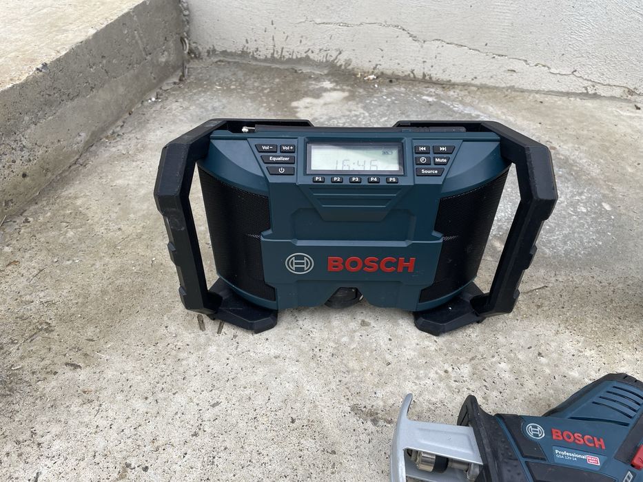 Vand scule bosch 12v
