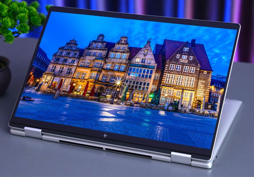 HP Envy x360 2-in-1 laptop 16-ac0013dx