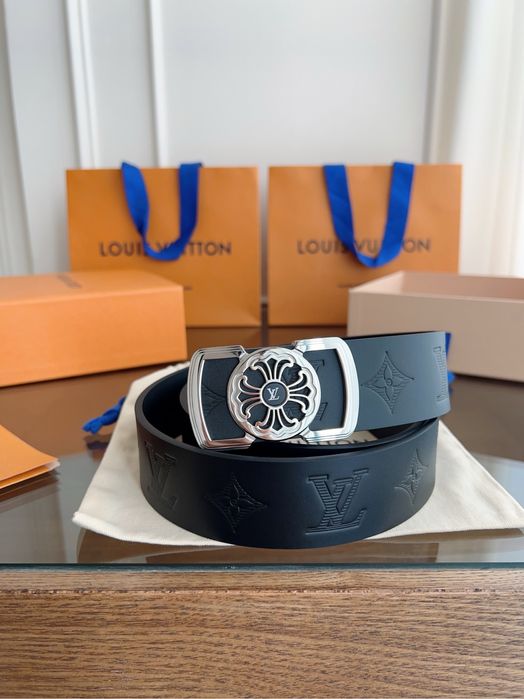 Curea Louis Vuitton , calitate premium , pe comanda , 110 cm