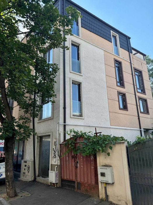 Casa de vanzare S+P+3E ocazie unica